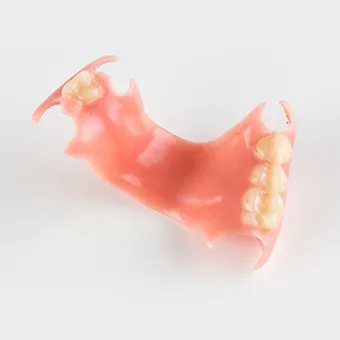 ノンクラスプデンチャー