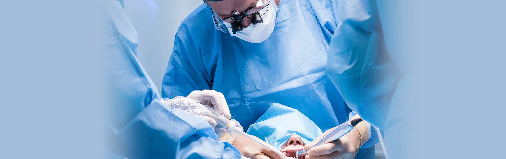 インプラントなら、天然歯のように強い歯を取り戻せます